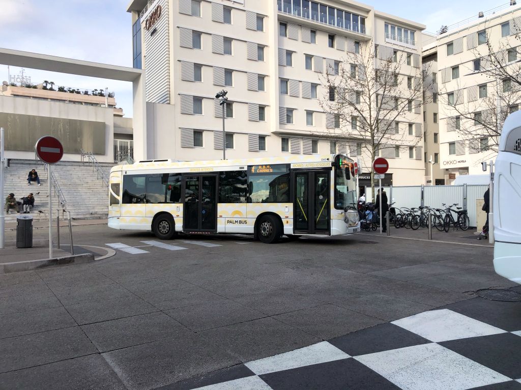 Palm Bus ligne 4 Bus de Cannes Le